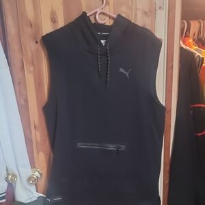 PUMA-DREAMCHASER Black Sleeveless Vest NEW SIZE M